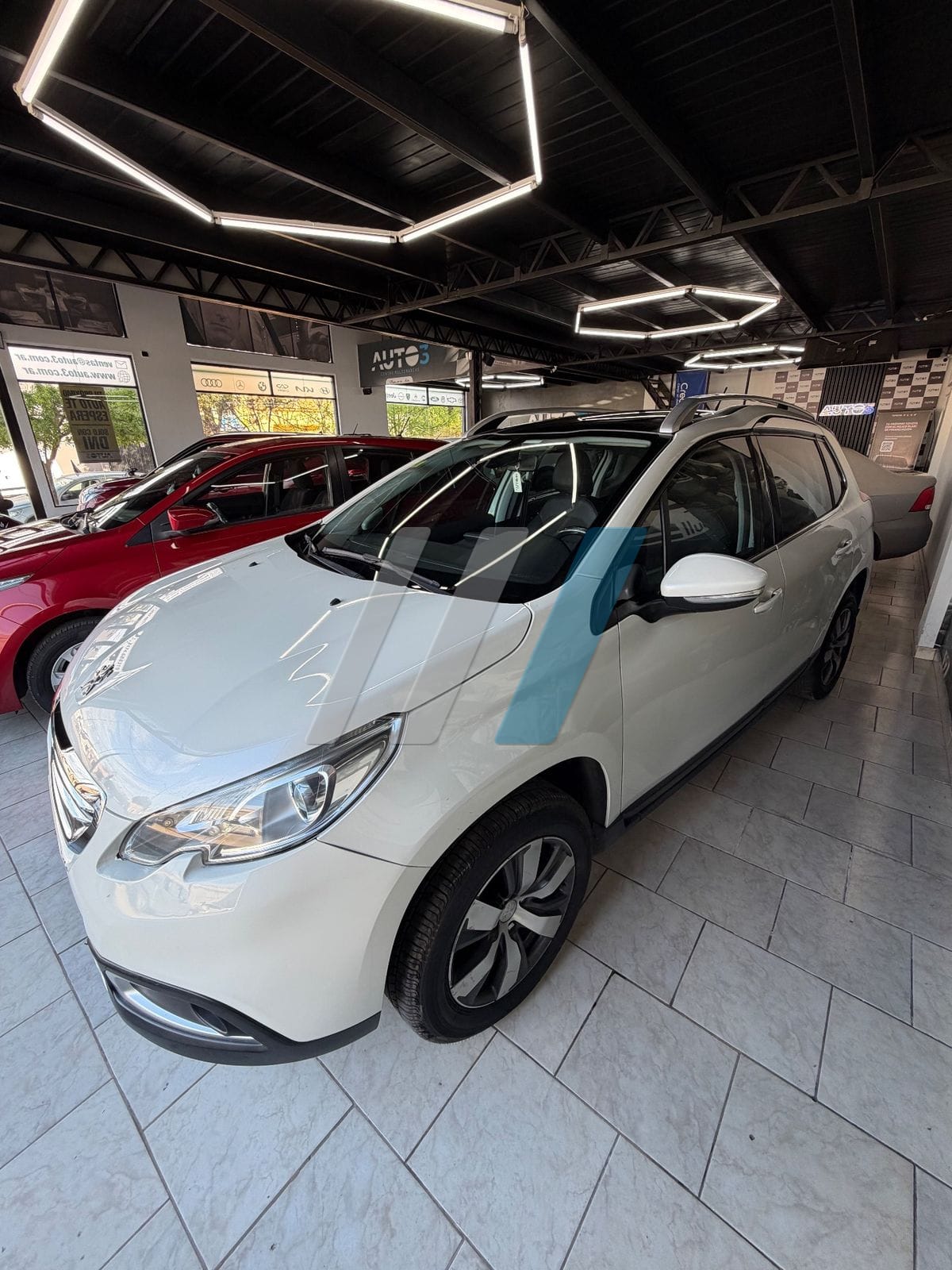 PEUGEOT 2008 FELINE 1.6 (2016)